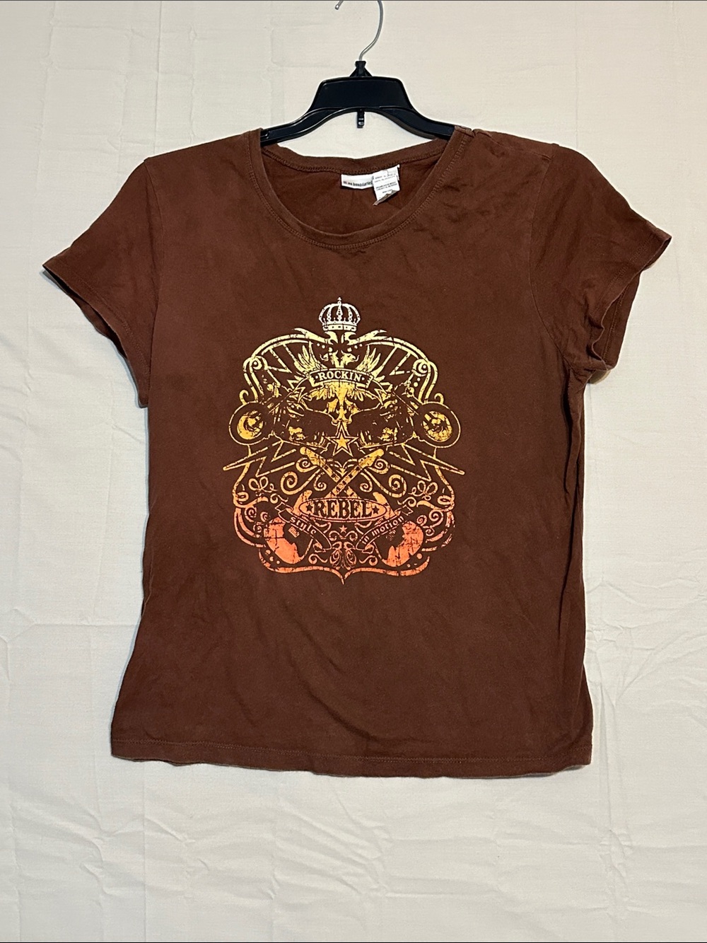 No Boundaries Brown Short Sleeve Tee with Multicolor Rebel Crest